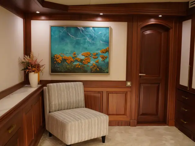 Yacht Mare Nostrum cabin