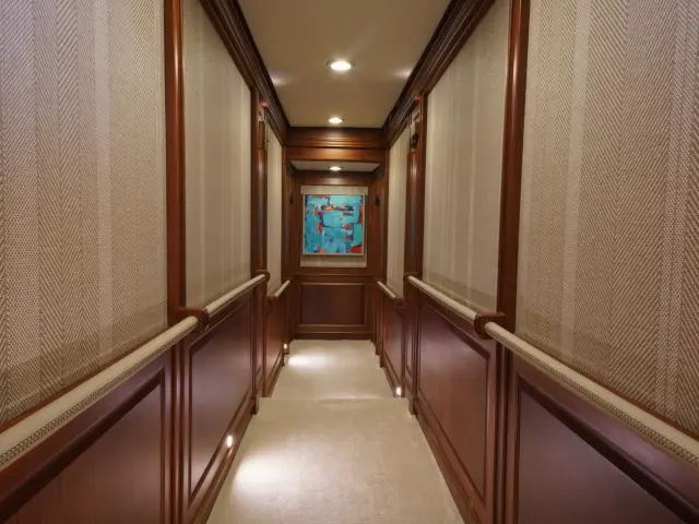 Yacht Mare Nostrum cabin
