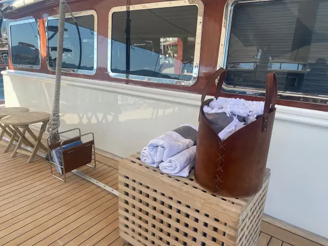 Yacht Mare Nostrum photo