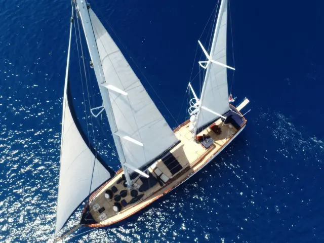 Yacht Voyage aerial view
