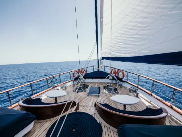 Yacht Voyage deck