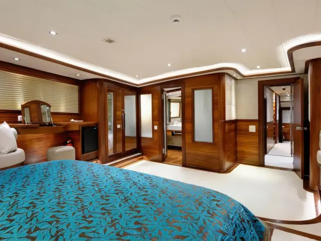 Yacht Alessandro cabin