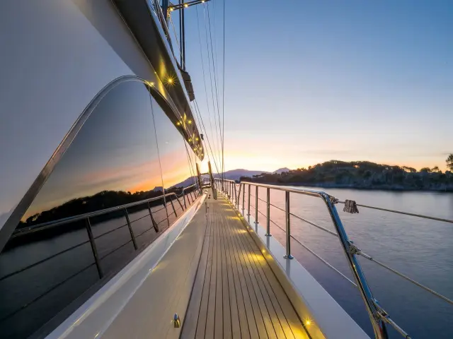 Yacht Sun of Wind photo