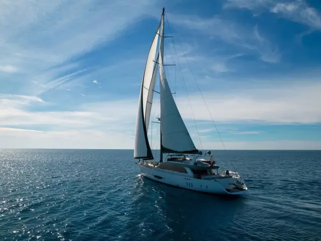 Yacht Sun of Wind sailing