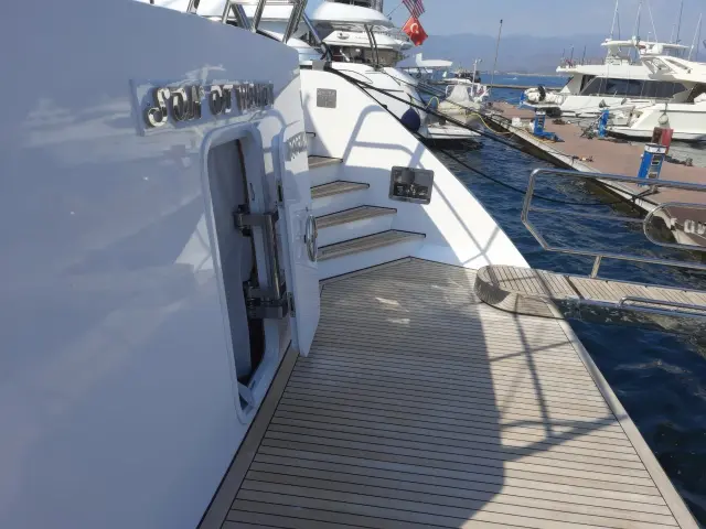 east-med-yachting-sun-of-wind_0030