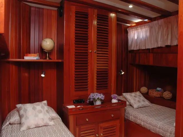 Yacht Matina cabin