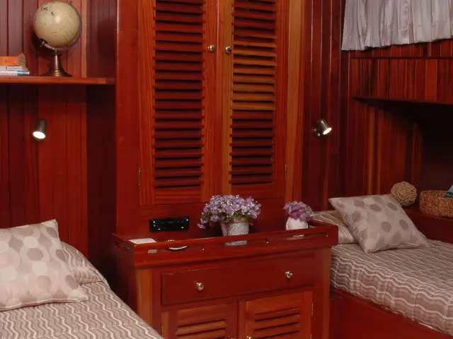 Yacht Matina cabin