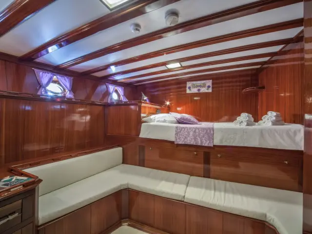 Yacht Stella Maris cabin