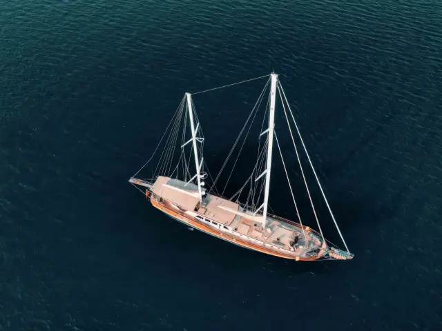 Yacht La Bella Vita aerial view