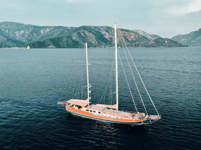 Yacht La Bella Vita aerial view