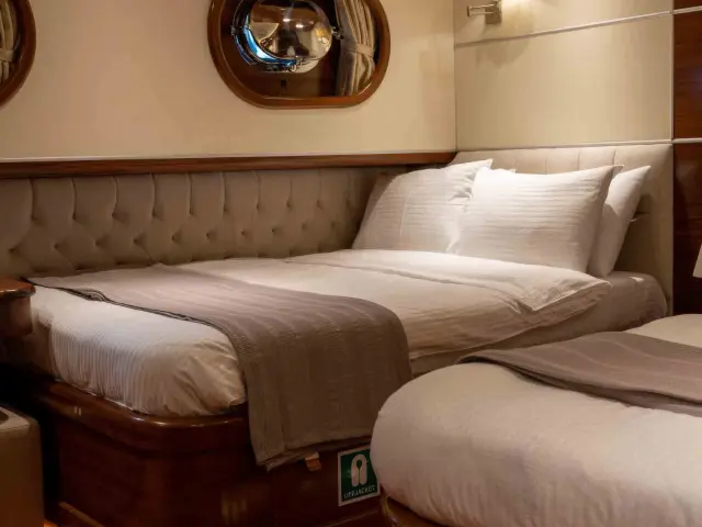 Yacht La Bella Vita cabin