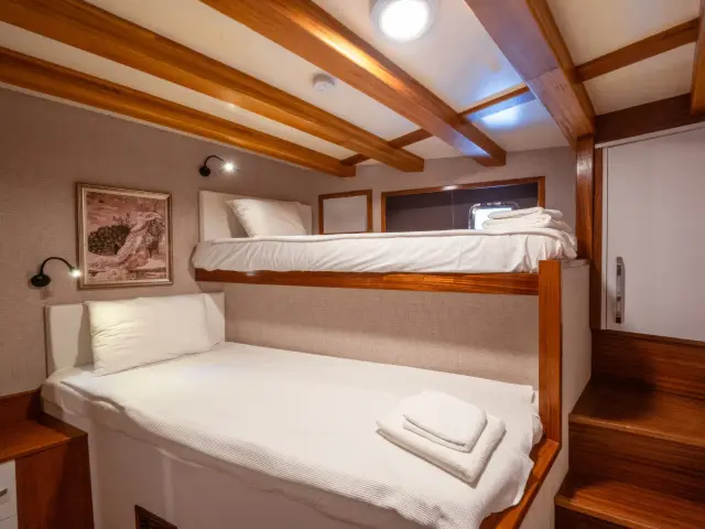 Yacht Boreas cabin