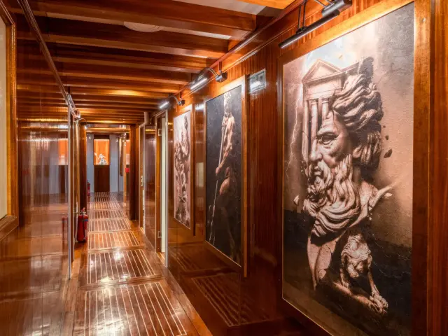 Yacht Boreas hallway