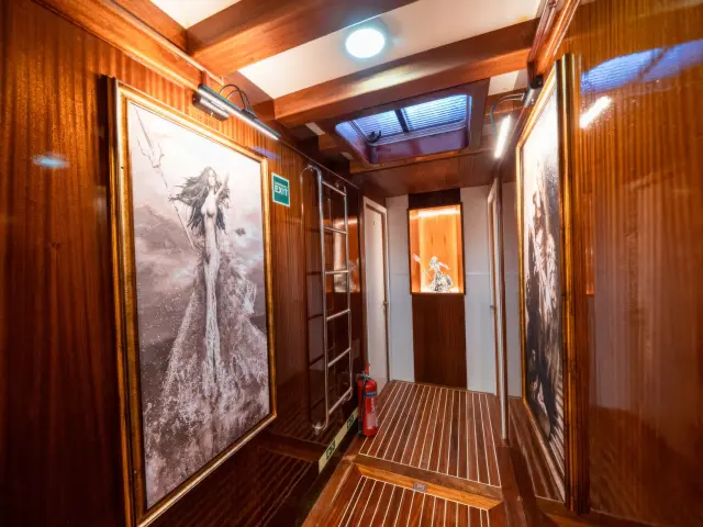 Yacht Boreas hallway