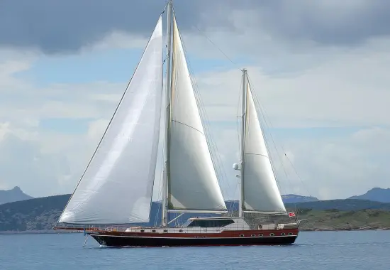 Yacht Dragon Fly dining table