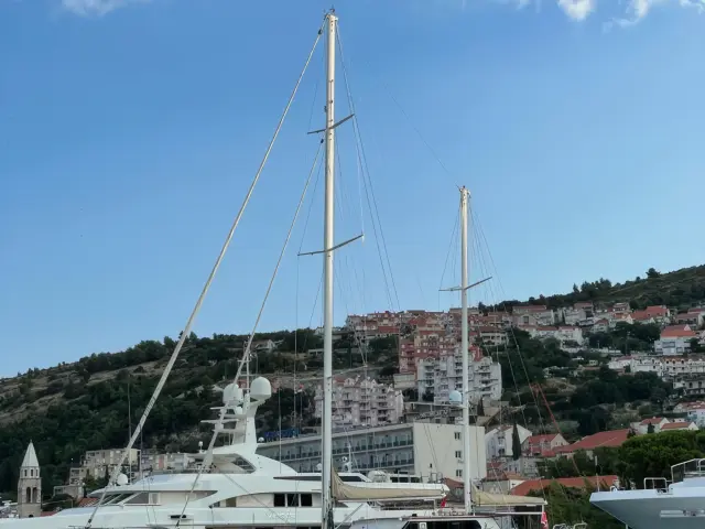 east-med-yachting-dragon-fly_0030