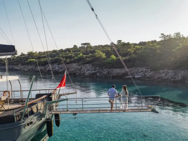 Yacht Virtuoso photo