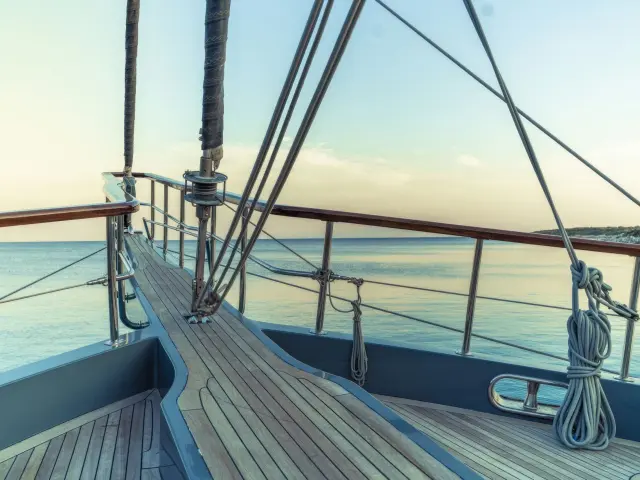 Yacht Virtuoso photo