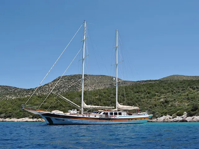 Yacht Caner IV side view