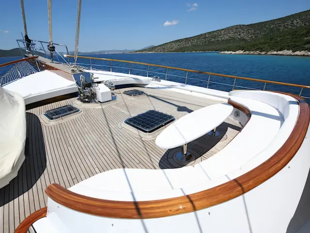 Yacht Caner IV deck