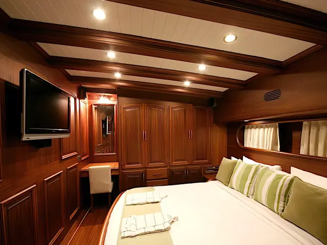 Yacht Caner IV cabin