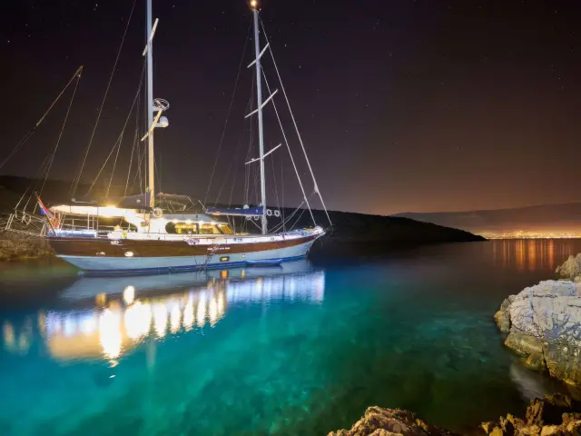 Yacht Lotus on anchor
