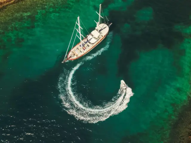 east-med-yachting-lotus_0020