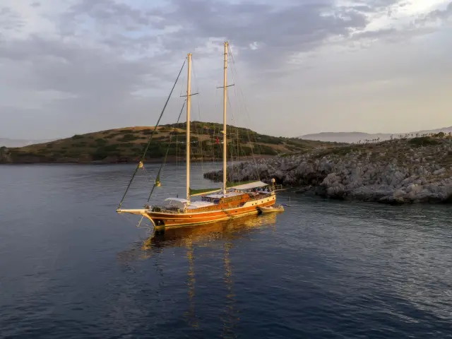Yacht Ecce Navigo aerial view