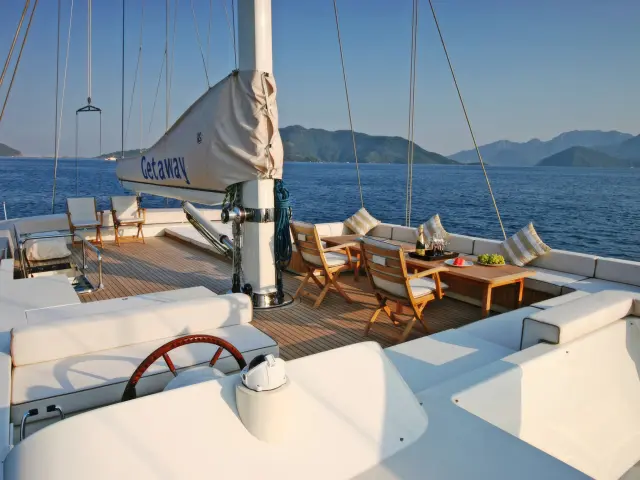 Yacht Getaway deck