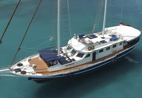 Yacht Aurum aerial view