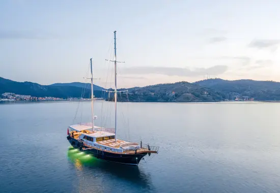 east-med-yachting-happy-days_0023