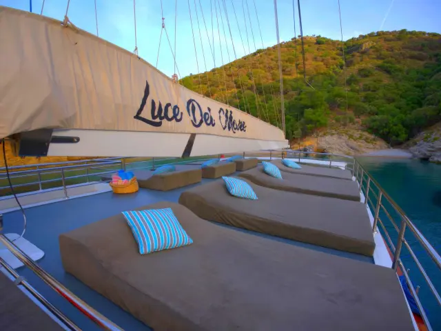 Yacht Luce del Mare cabin