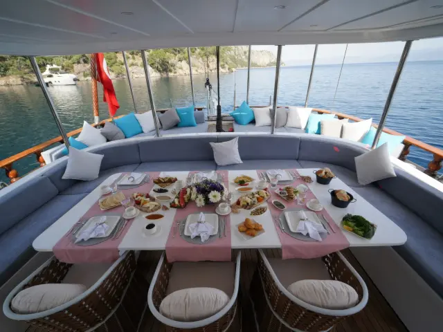 east-med-yachting-luce-del-mare_0020