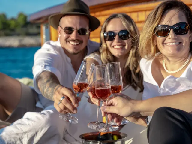 Yacht Smart Spirit photo