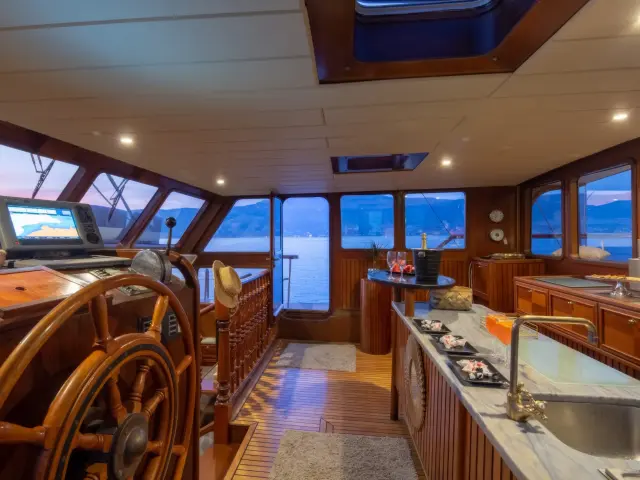 Yacht Summer Princess photo