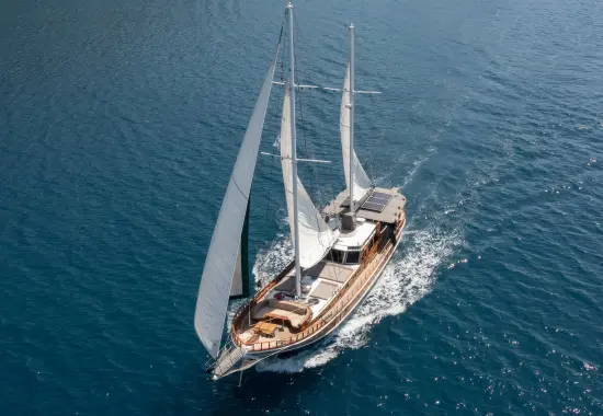Yacht Serenad A aerial view