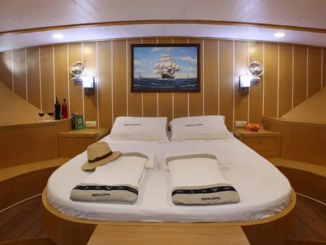 Yacht Aegean Clipper cabin