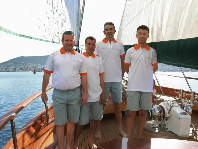 east-med-yachting-ros-mare_0002