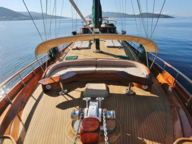 east-med-yachting-ros-mare_0004