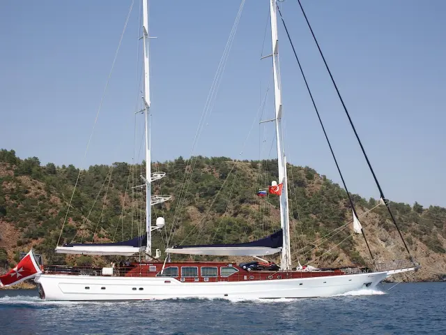east-med-yachting-clear-eyes_0005