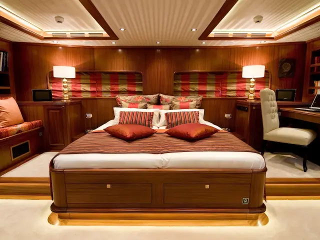 east-med-yachting-clear-eyes_0016