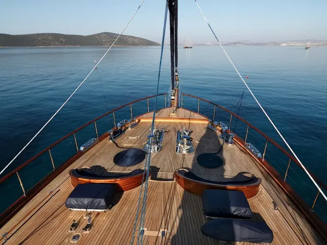 east-med-yachting-clear-eyes_0032