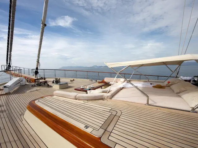 east-med-yachting-daima_0033