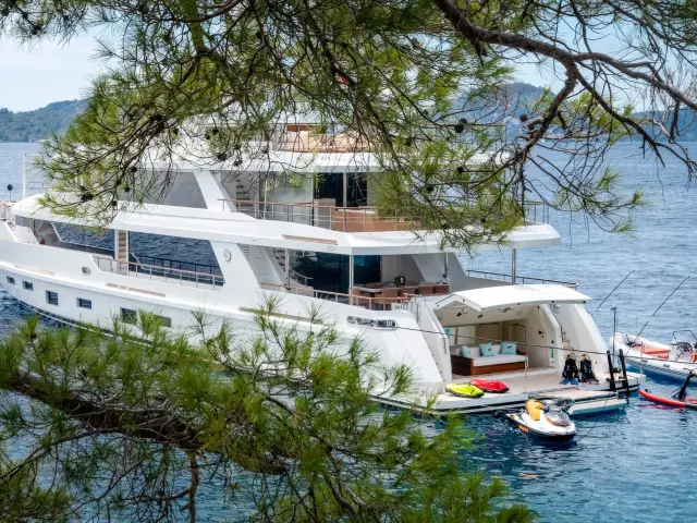 Yacht Sunrise on anchor