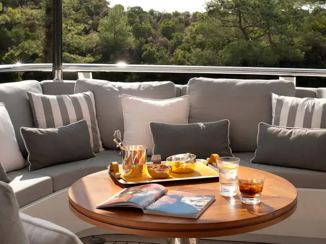 Yacht Orient Star photo