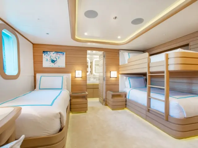 Yacht Moca cabin