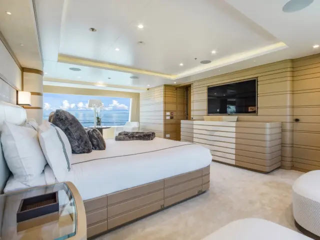 Yacht Moca cabin