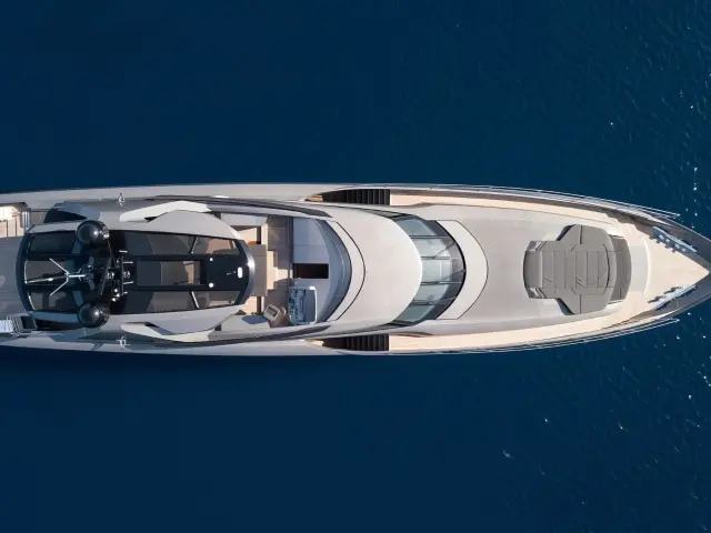 Yacht FX 38 top-down view