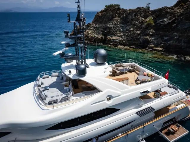 Yacht Ariela aerial view