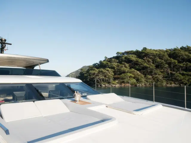 Yacht Morning Star photo